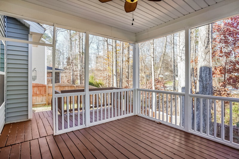 2,250/Mo, 503 Holden Forest Dr Youngsville, NC 27596 Sun Room View