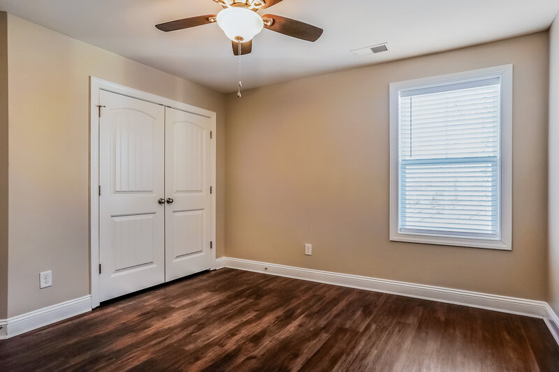 2,250/Mo, 503 Holden Forest Dr Youngsville, NC 27596 Bedroom View 3