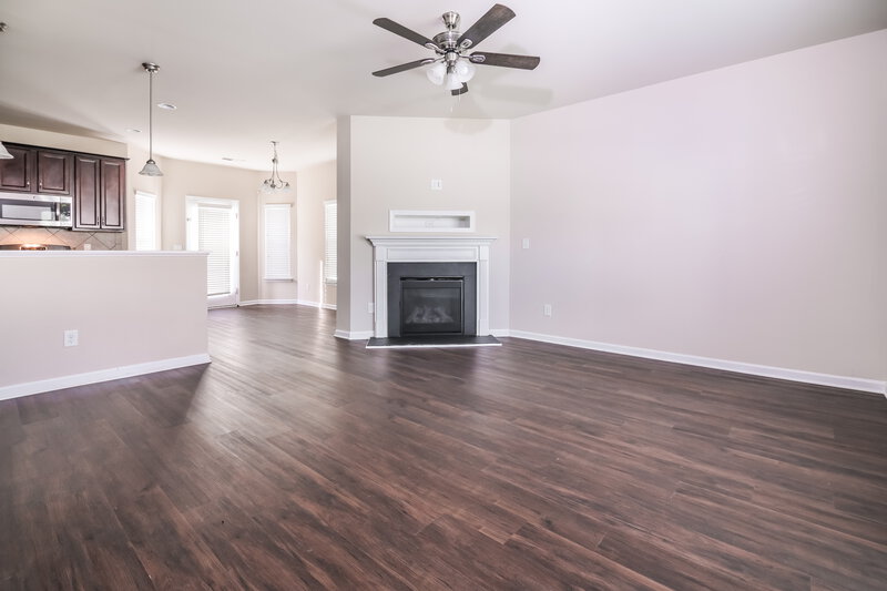 1,865/Mo, 280 Lakemont Dr Clayton, NC 27520 Living Room View 2