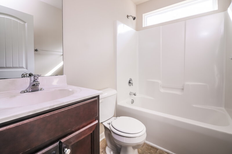 1,865/Mo, 280 Lakemont Dr Clayton, NC 27520 Bathroom View
