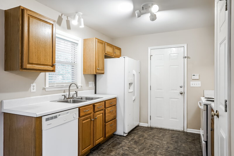 1,765/Mo, 621 Groveton Trl Wake Forest, NC 27587 Kitchen View