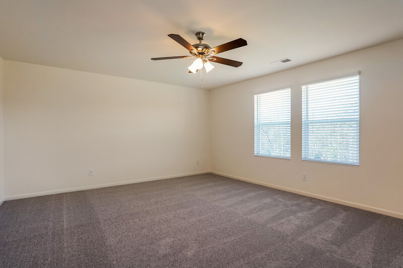 2,205/Mo, 192 Babbling Brk Dr Wilson's Mills, NC 27520 Living Room View