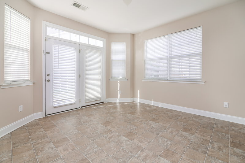 2,830/Mo, 5213 Meryton Park Way Raleigh, NC 27616 Dining Room View
