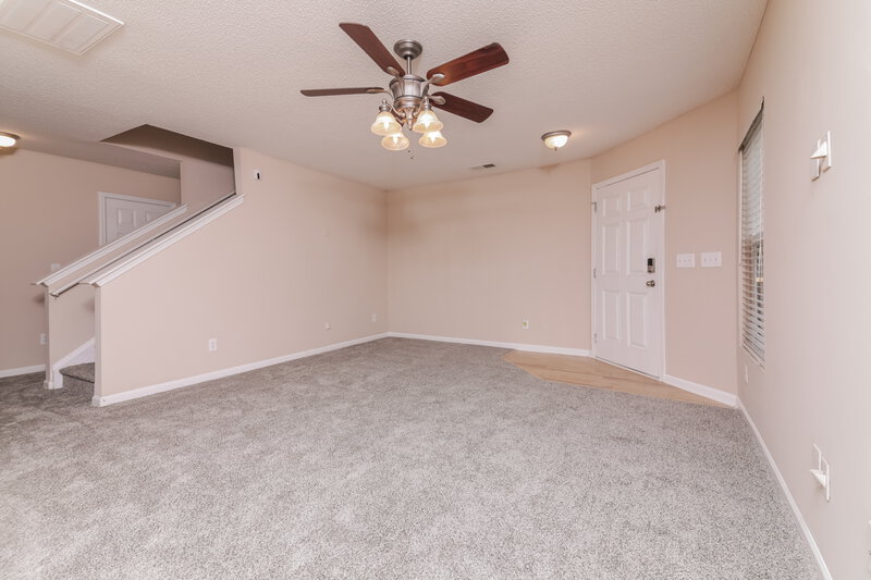 2,010/Mo, 101 Palmdale Ct Holly Springs, NC 27540 Living Room View 2