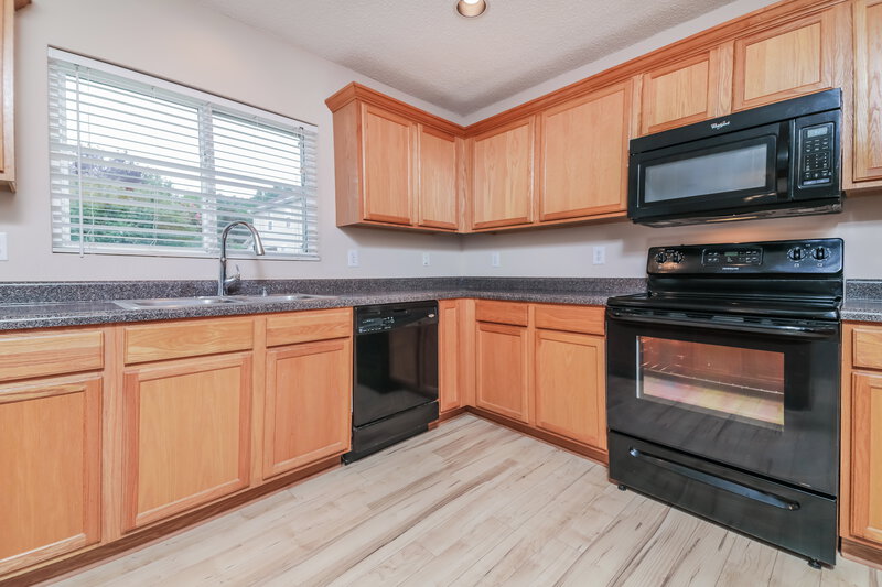 2,010/Mo, 101 Palmdale Ct Holly Springs, NC 27540 Kitchen View 2