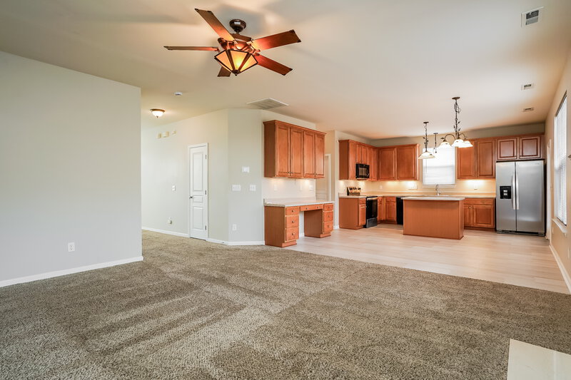 1,910/Mo, 360 Stobhill Ln Holly Springs, NC 27540 Living Room View 2