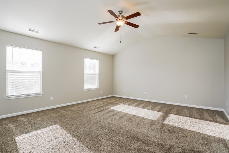 1,910/Mo, 360 Stobhill Ln Holly Springs, NC 27540 Main Bedroom View