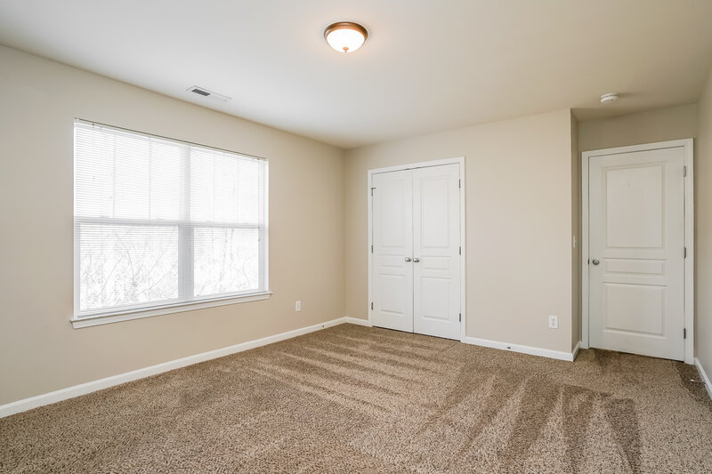 1,910/Mo, 360 Stobhill Ln Holly Springs, NC 27540 Bedroom View 2