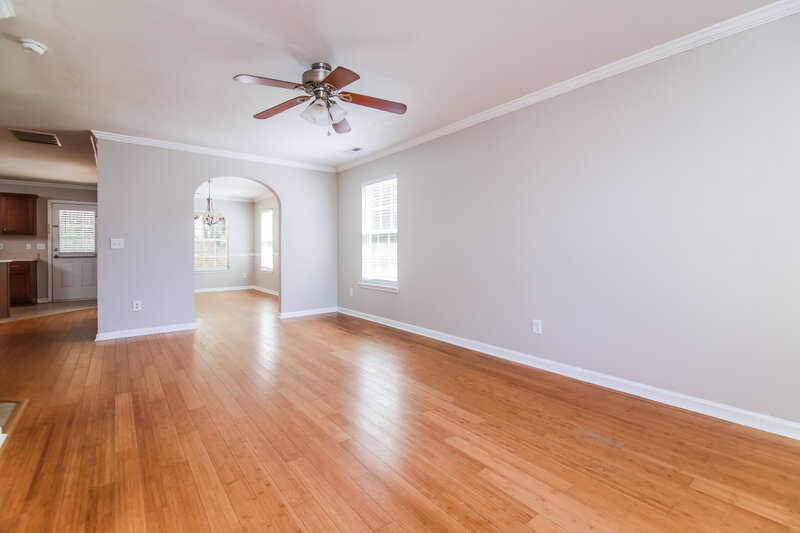 1,810/Mo, 709 Champion St Clayton, NC 27520 Living Room View