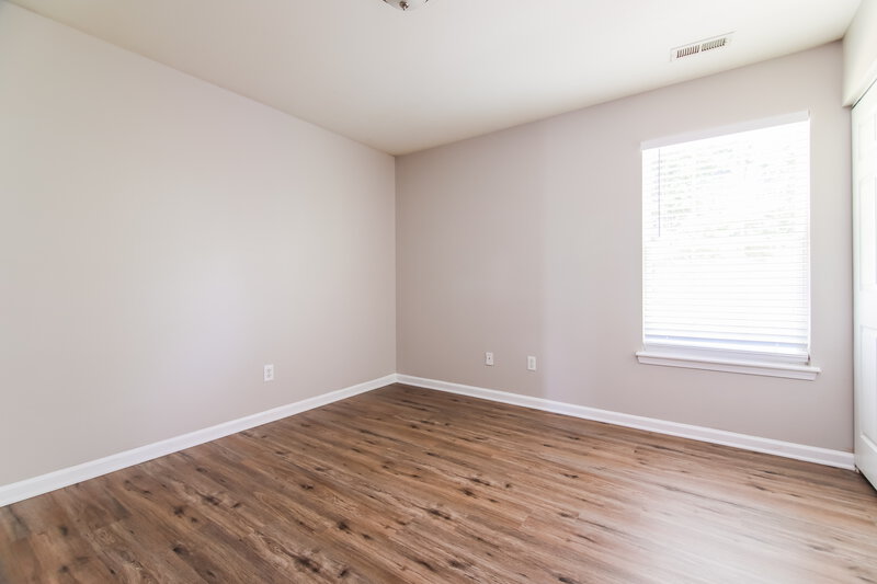 1,810/Mo, 709 Champion St Clayton, NC 27520 Bedroom View