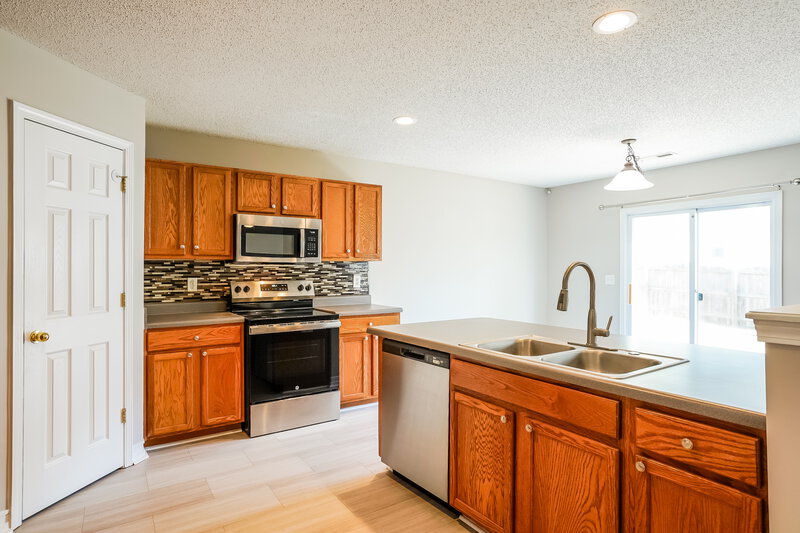 1,840/Mo, 3012 Van Dorn Rd Knightdale, NC 27545 Kitchen View 2