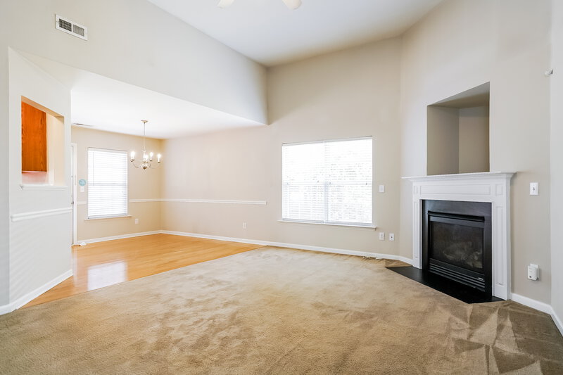 1,835/Mo, 840 Red Oak Tree Dr Fuquay Varina, NC 27526 Living Room View 2
