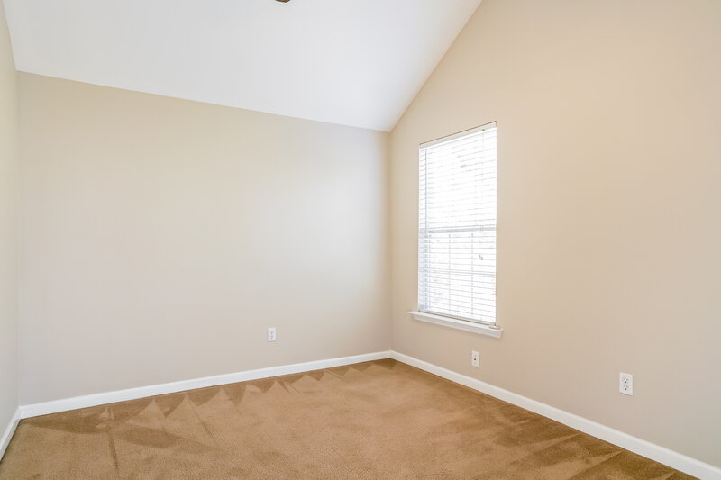 1,835/Mo, 840 Red Oak Tree Dr Fuquay Varina, NC 27526 Bedroom View 2