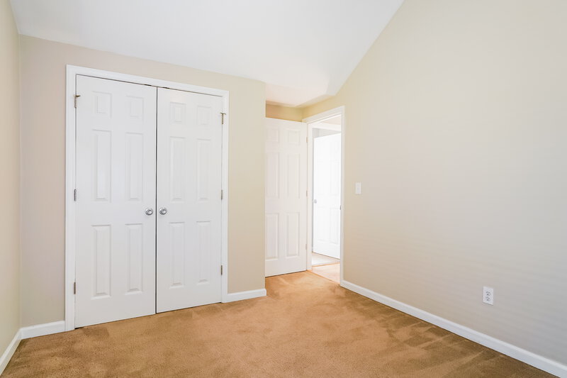 1,835/Mo, 840 Red Oak Tree Dr Fuquay Varina, NC 27526 Bedroom View 3