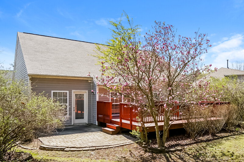 1,835/Mo, 840 Red Oak Tree Dr Fuquay Varina, NC 27526 Rear View