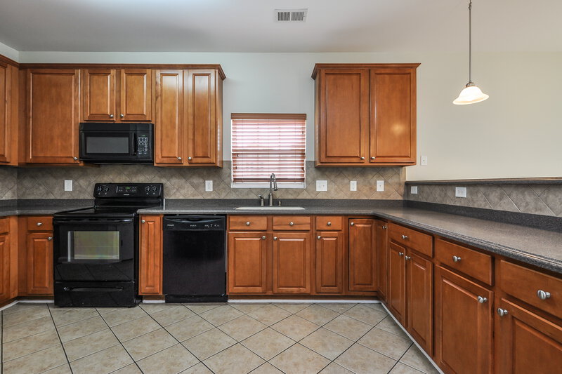0/Mo, 617 Twain Town Dr Knightdale, NC 27545 Kitchen View