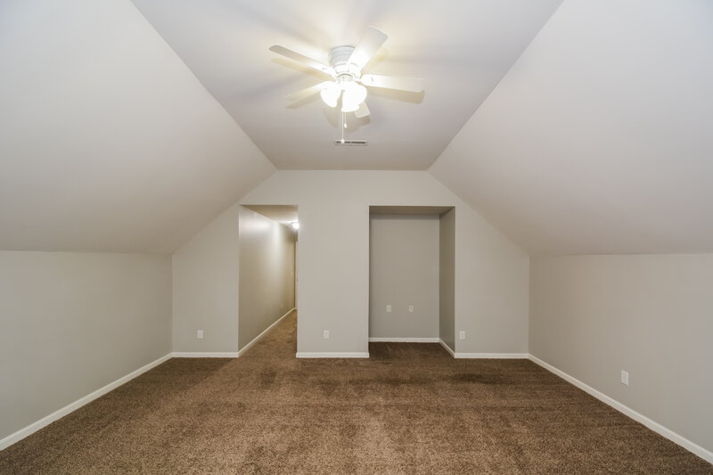 2,110/Mo, 923 Red Oak Tree Dr Fuquay Varina, NC 27526 Bedroom View 7