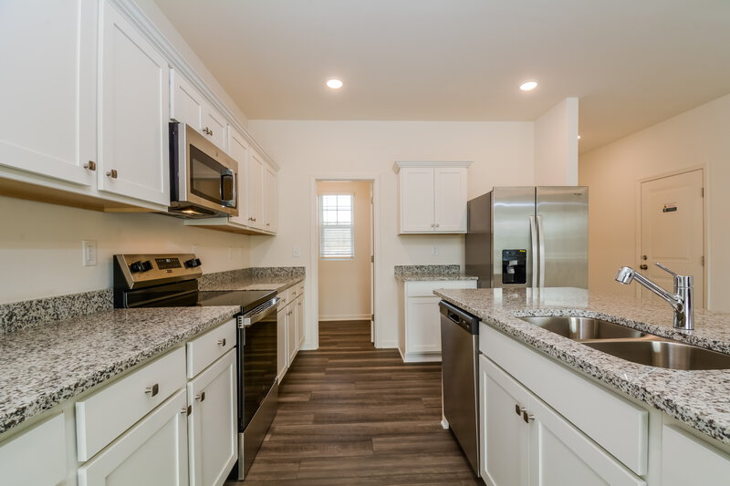 1,920/Mo, 248 Babbling Brk Dr Wilson's Mills, NC 27520 Kitchen View