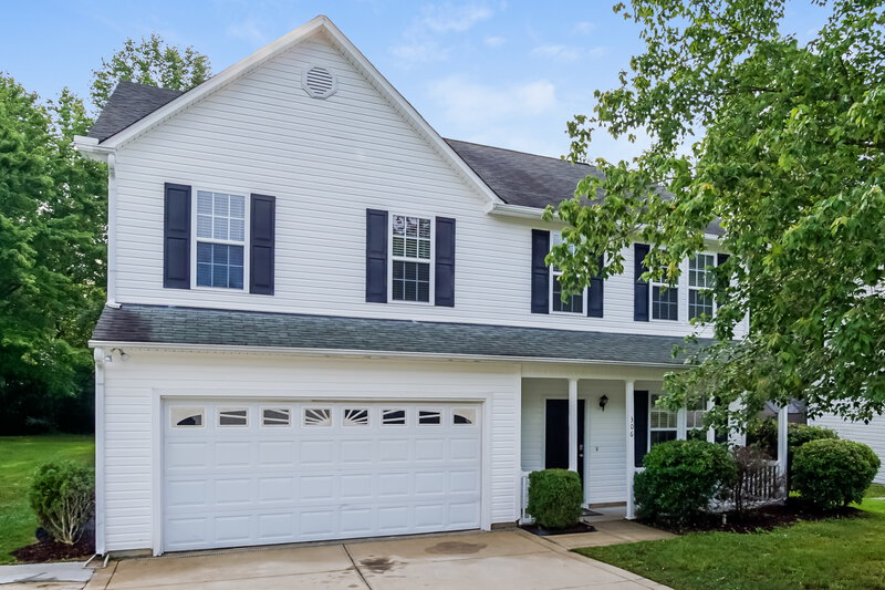 2,075/Mo, 306 Jewel Haven Way Knightdale, NC 27545 Front View