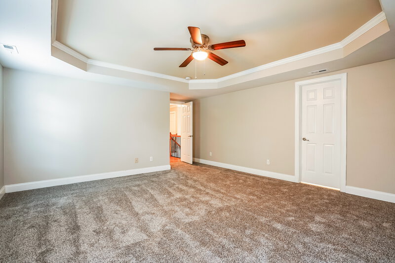 2,170/Mo, 221 Worthington Ct Clayton, NC 27527 Main Bedroom View 2