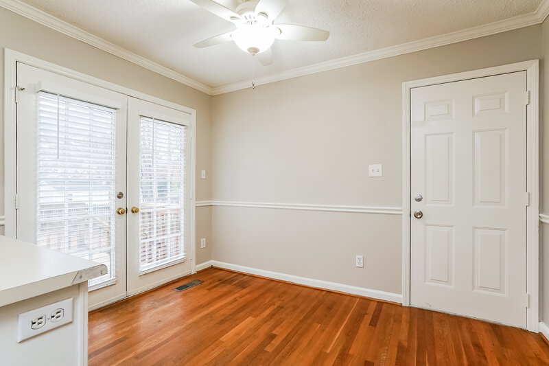 1,965/Mo, 4400 Birmingham Way Raleigh, NC 27604 Kitchen View