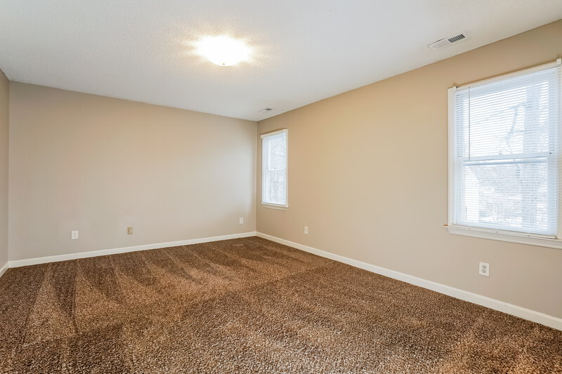 1,965/Mo, 4400 Birmingham Way Raleigh, NC 27604 Main Bedroom View 2