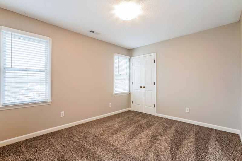 1,965/Mo, 4400 Birmingham Way Raleigh, NC 27604 Bedroom View 2