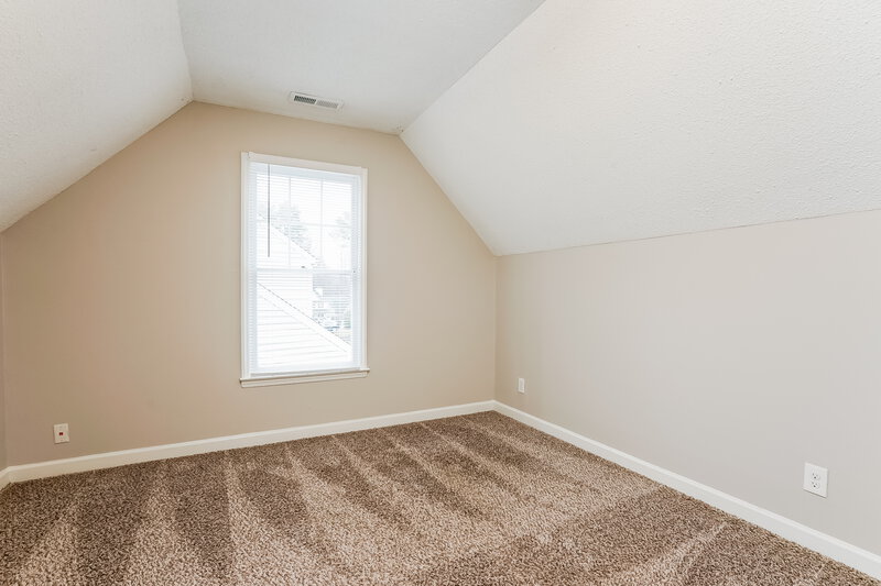 1,965/Mo, 4400 Birmingham Way Raleigh, NC 27604 Bedroom View 3