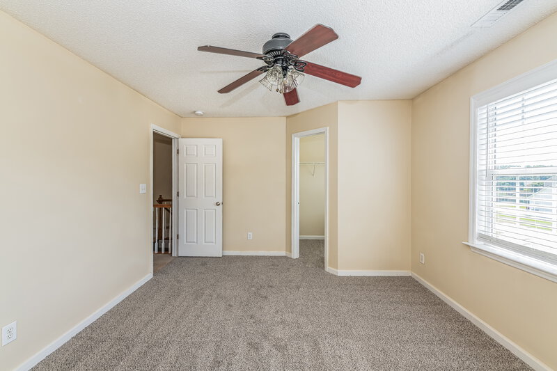 2,260/Mo, 36 Faircloth Ct Clayton, NC 27520 Bedroom View
