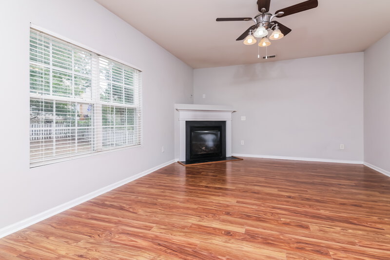 2,035/Mo, 820 Steam Boat St Knightdale, NC 27545 Family Room View