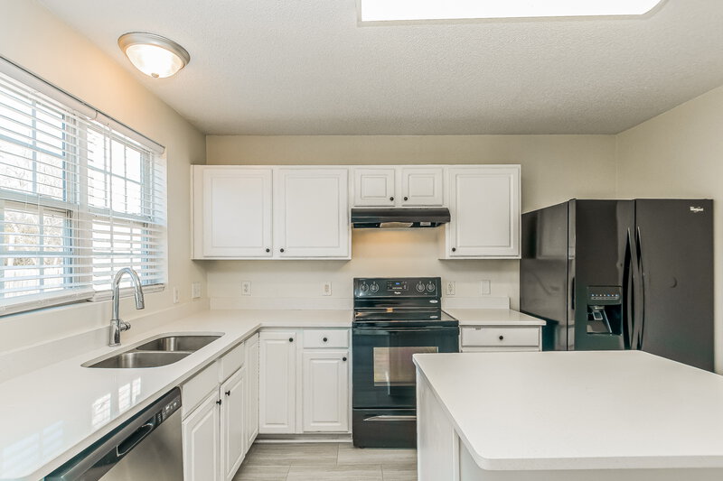 1,835/Mo, 225 Honeywell Way Fuquay Varina, NC 27526 Kitchen View