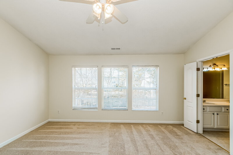 1,835/Mo, 225 Honeywell Way Fuquay Varina, NC 27526 Main Bedroom View