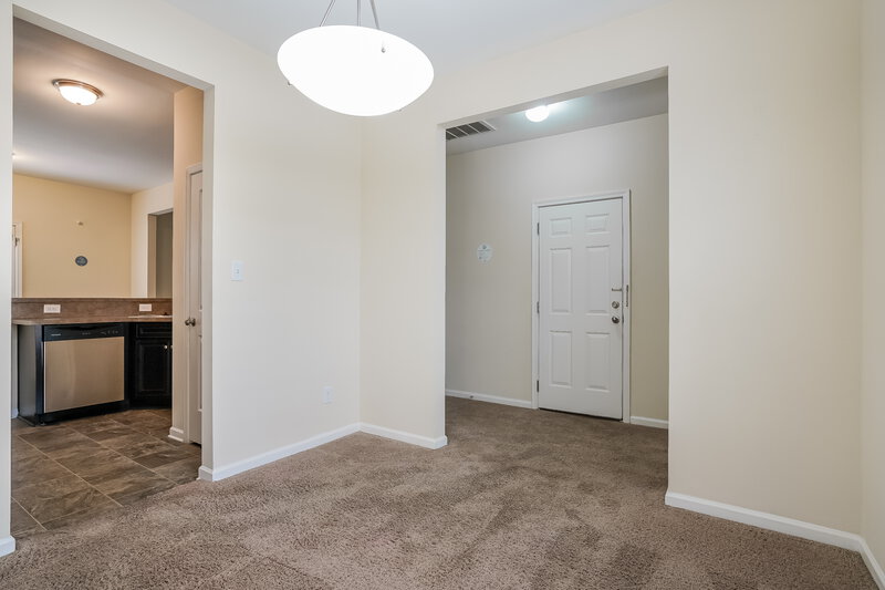 2,010/Mo, 1301 Braemar Highland Dr Zebulon, NC 27597 Dining Room View 2