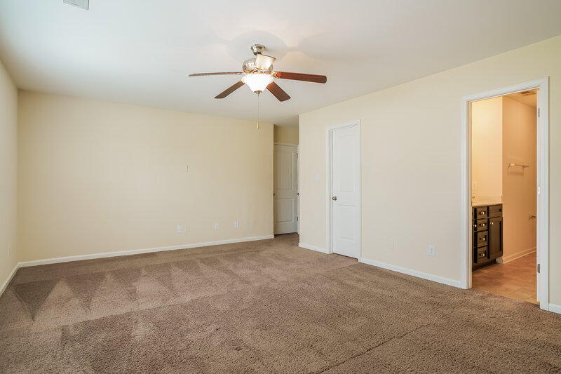 2,010/Mo, 1301 Braemar Highland Dr Zebulon, NC 27597 Main Bedroom View 2