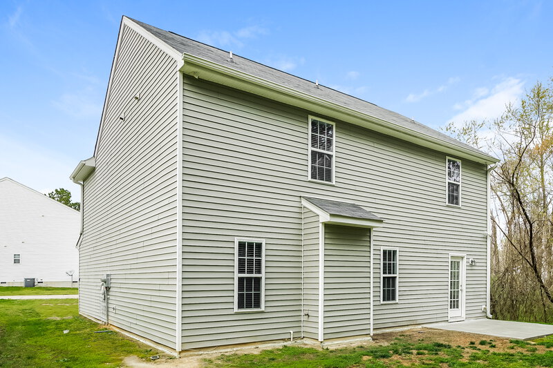 2,010/Mo, 1301 Braemar Highland Dr Zebulon, NC 27597 Rear View