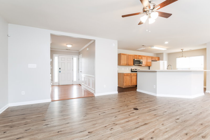 1,835/Mo, 2043 Swimming Hole Cir Raleigh, NC 27610 Living Room View 2