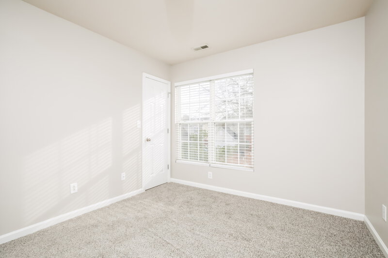 1,835/Mo, 2043 Swimming Hole Cir Raleigh, NC 27610 Bedroom View 2