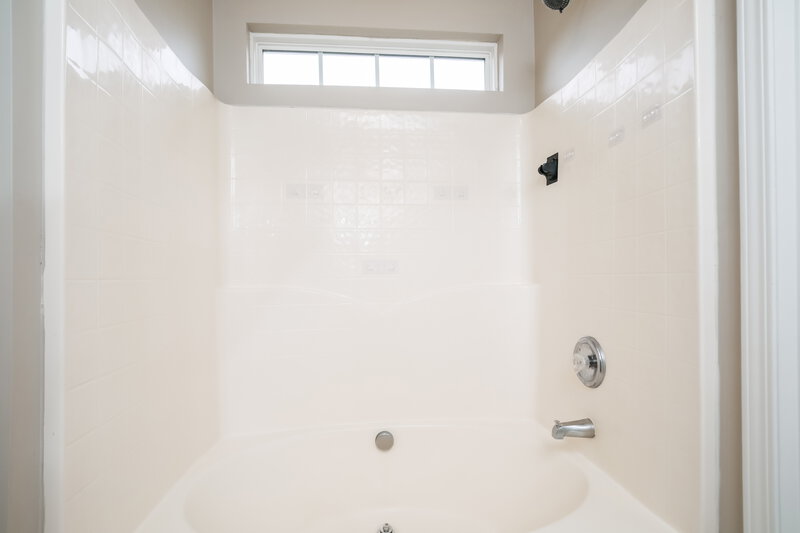 1,835/Mo, 2043 Swimming Hole Cir Raleigh, NC 27610 Bathroom View