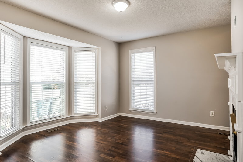 3,060/Mo, 4000 Mackinac Island Ln Raleigh, NC 27610 Dining Room View 2
