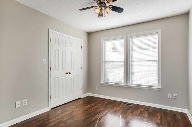 3,060/Mo, 4000 Mackinac Island Ln Raleigh, NC 27610 Office View