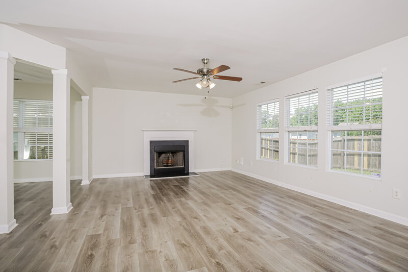 2,175/Mo, 3771 Burtons Barn St Raleigh, NC 27610 Living Room View