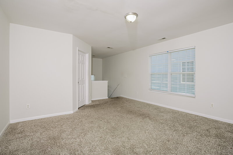 2,175/Mo, 3771 Burtons Barn St Raleigh, NC 27610 Loft View