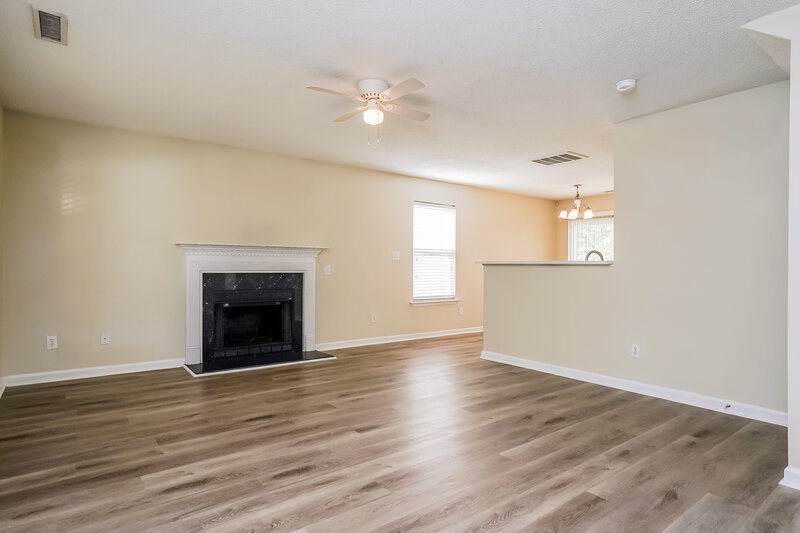 2,015/Mo, 3800 Hopper St Raleigh, NC 27616 Living Room View 3