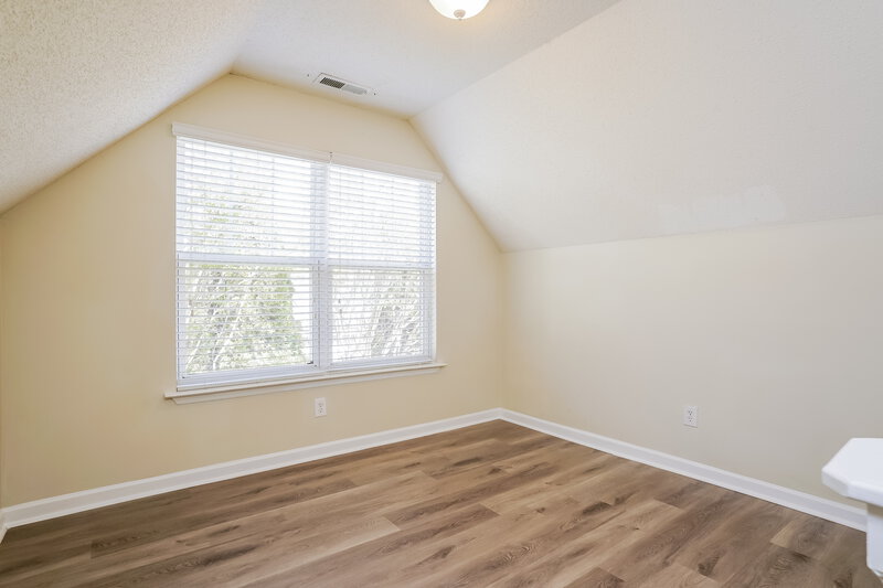 2,015/Mo, 3800 Hopper St Raleigh, NC 27616 Family Room View