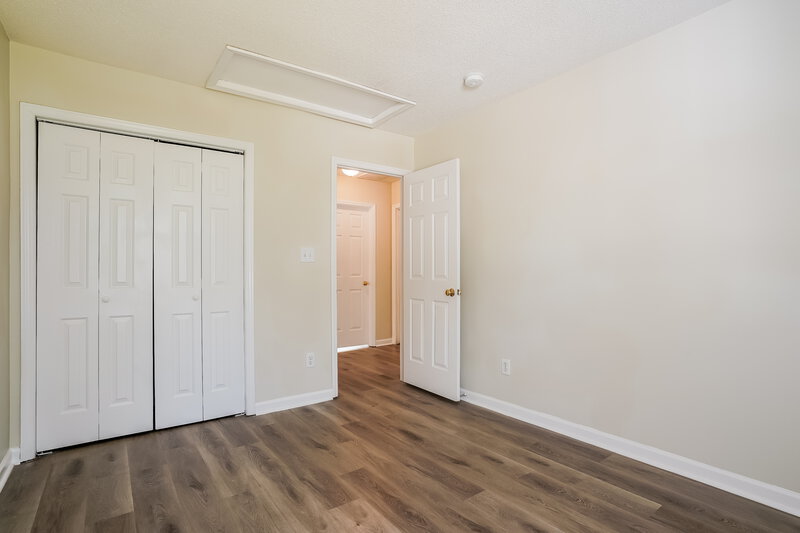 2,015/Mo, 3800 Hopper St Raleigh, NC 27616 Bedroom View 2