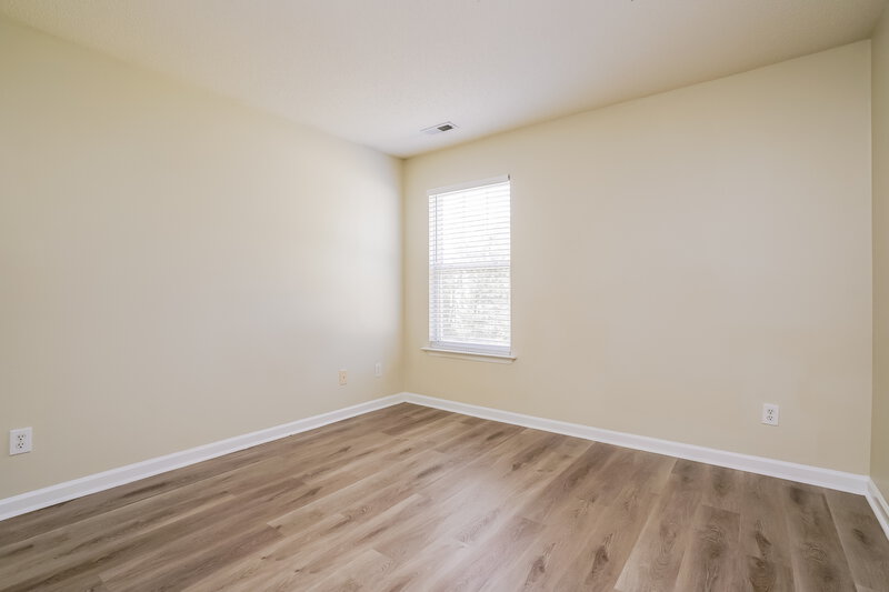 2,015/Mo, 3800 Hopper St Raleigh, NC 27616 Bedroom View 3