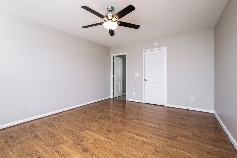 1,785/Mo, 721 Champion St Clayton, NC 27520 Main Bedroom View