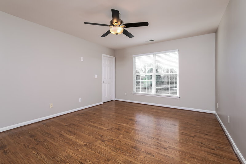 1,785/Mo, 721 Champion St Clayton, NC 27520 Main Bedroom View 2