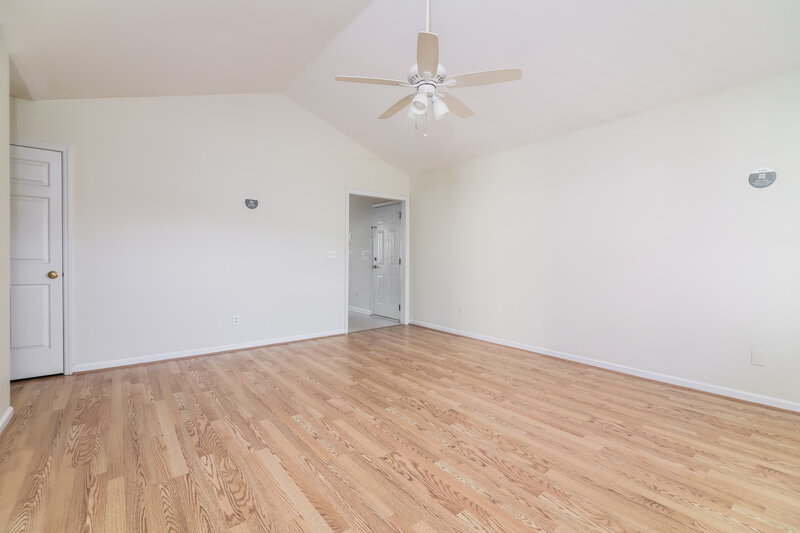 1,785/Mo, 525 Groveton Trl Wake Forest, NC 27587 Living Room View