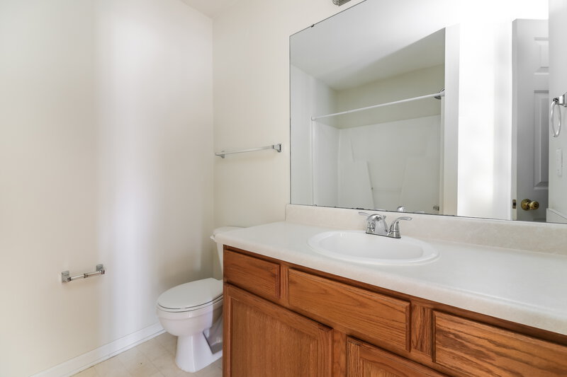 1,785/Mo, 525 Groveton Trl Wake Forest, NC 27587 Bathroom View